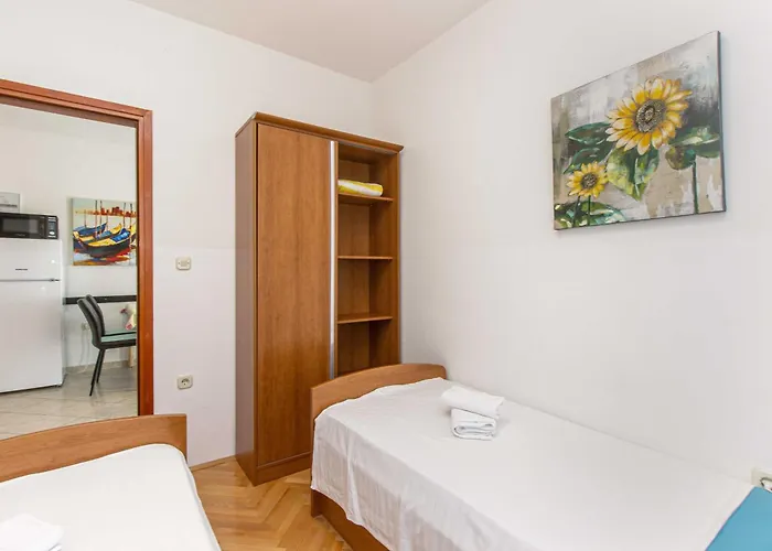 N&n Апартаменты *