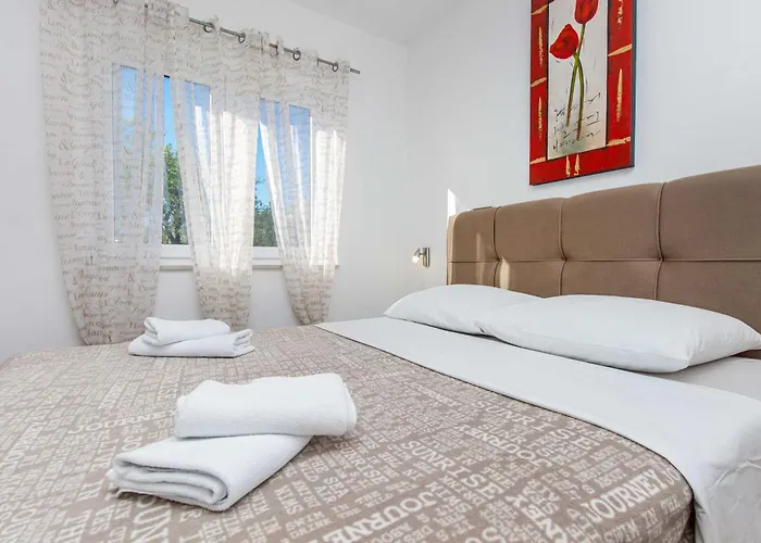 N&n Апартаменты *